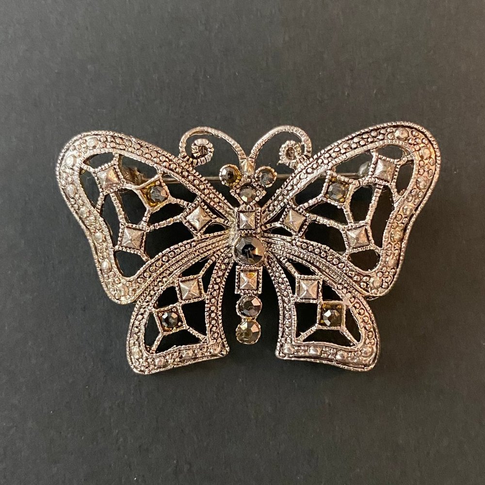Butterfly Brooch Pin w/crystals silver color